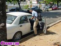 порно фото Молодой парника дрочит хуй у моря 3aza7.jpg