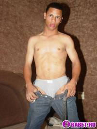 порно фото Голый парень моется в душе 27.jpg