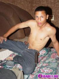 порно фото Голый парень моется в душе 31.jpg