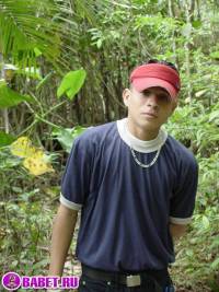 порно фото Молодой гей теребанит хуй 3.jpg