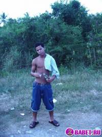 порно фото Гей у моря дрочит хуй 61.jpg