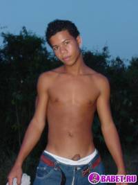 порно фото Гей у моря дрочит хуй 63.jpg