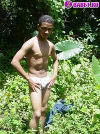 порно фото Дрочит хер в белых труселях 33.jpg