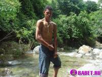 порно фото Дрочит хуй в горной реке 112.jpg