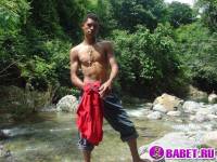 порно фото Дрочит хуй в горной реке 115.jpg