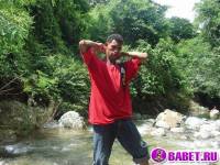 порно фото Дрочит хуй в горной реке 120.jpg