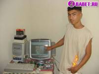 порно фото Мальчик с большим членом дрочит хуй 12.jpg