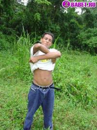 порно фото Молодой гей балуется с хуём 12.jpg