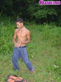 порно фото Молодой гей балуется с хуём 130.jpg