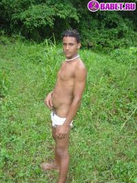 порно фото Молодой гей балуется с хуём 43.jpg