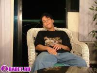 порно фото Парень дома дрочит хуй на стуле 5.jpg