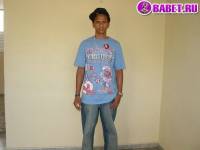 порно фото Парень дрочит член на кровати 11.jpg