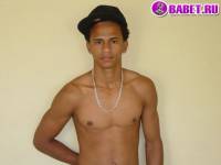 порно фото Парень дрочит член на кровати 37.jpg