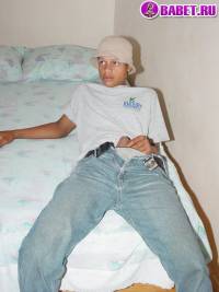 порно фото Снимают фото как парень дрочит хуй 6.jpg