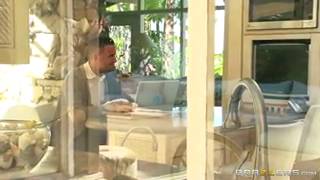 Сношаются на полу.мп4