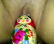 ДОМАШНЕЕ ПОРНО Мастурбация матрёшкой masturbaciya matryoshkoj.3gp