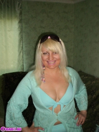 РУССКИЕ московская студентка с дойками moskovskaya studentka s dojkami.jpg