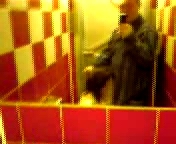 Мужик на телефон снимает минет видео.3гп