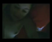 Русская девушка стесняется на камеру.3гп