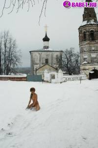 порно фотосессия Русская целка на окраине москвы фото-31.йпг