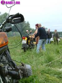 порно фотосессия Русские студенты занялись сексом привселюдно фото-15.йпг