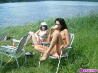 порно фотосессия Три голые брюнетки на москве реке фото-159.йпг