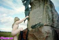 порно фотосессия Три русские нудистки показывают тело фото-117.йпг