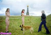 порно фотосессия Три русские нудистки показывают тело фото-1.йпг