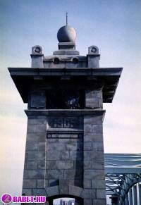 порно фотосессия Голая блондинка хочет покорить москву фото-21.йпг