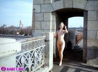 порно фотосессия Голая блондинка хочет покорить москву фото-49.йпг