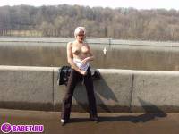 порно фотосессия Голая пизда на улицах москвы фото-5.йпг