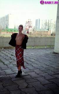 порно фотосессия Голая с москвы позирует для фотографий фото-5.йпг