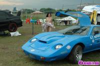 порно фотосессия Красивая целочка рядом с красивым авто фото-11.йпг