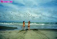 порно фотосессия Красивые девчёнки приехали на море фото-113.йпг