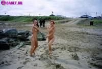 порно фотосессия Красивые девчёнки приехали на море фото-84.йпг
