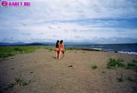 порно фотосессия Красивые девчёнки приехали на море фото-9.йпг
