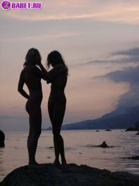 порно фотосессия Питербургские шалавы приехали на море фото-10.йпг