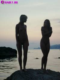 порно фотосессия Питербургские шалавы приехали на море фото-27.йпг