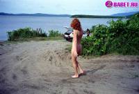 порно фотосессия Рыжая бестыжая полностью разделась фото-32.йпг