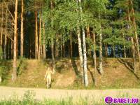 порно фотосессия Четыре голых девушки на отдыхе фото-17.йпг