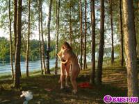 порно фотосессия Четыре голых девушки на отдыхе фото-204.йпг