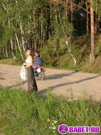 порно фотосессия Четыре голых девушки на отдыхе фото-2.йпг