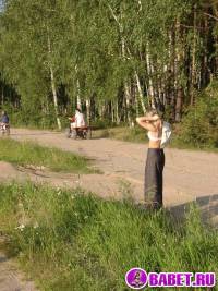 порно фотосессия Четыре голых девушки на отдыхе фото-3.йпг