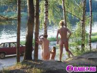 порно фотосессия Четыре голых девушки на отдыхе фото-465.йпг