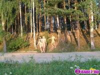 порно фотосессия Четыре голых девушки на отдыхе фото-477.йпг