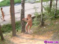 порно фотосессия Четыре голых девушки на отдыхе фото-683.йпг