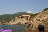 порно фотосессия Две брюнетки и блондинка на отдыхе фото-175.йпг