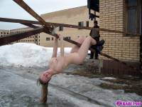 порно фотосессия Голая студентка приехала на стройку 148653023.jpg