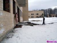 порно фотосессия Голая студентка приехала на стройку 148653042.jpg