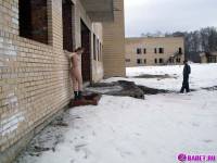 порно фотосессия Голая студентка приехала на стройку 148653043.jpg